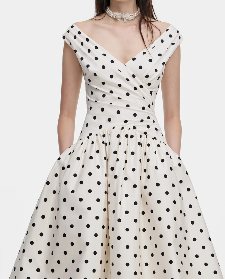 Kremowa sukienka midi w groszki - Image #3