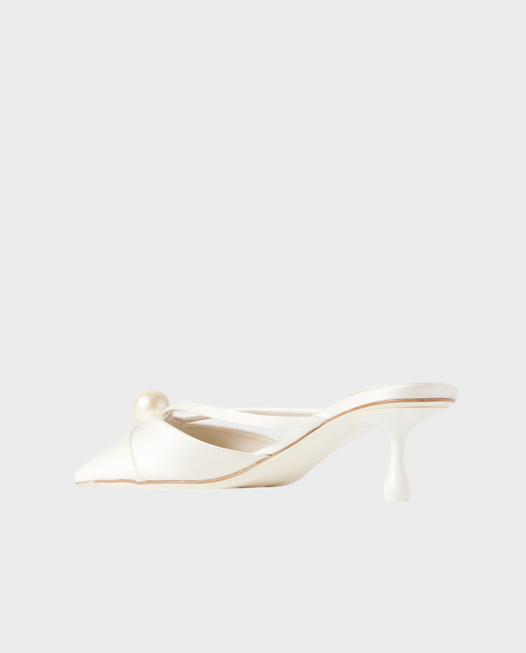 Satynowe mule na obcasie Sana 50