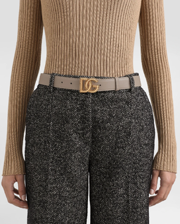 Beżowy skórzany pasek z logo - Image #1