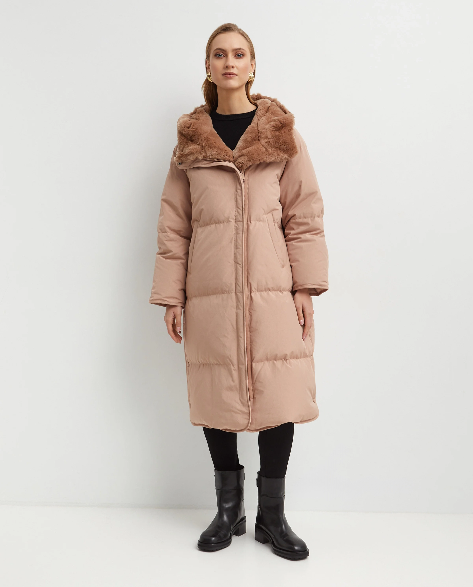 Pudroworóżowy płaszcz puchowy - Image #0