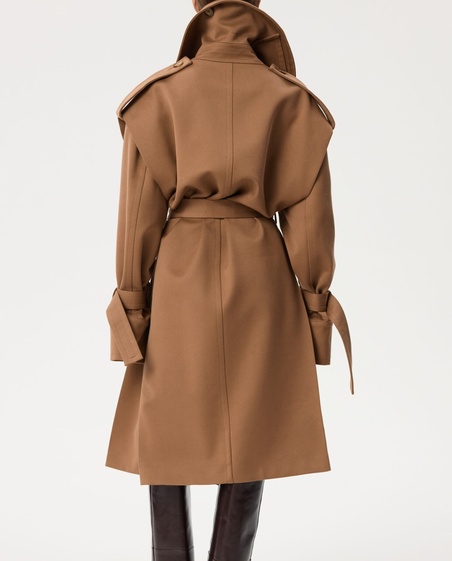 Dwurzędowy brązowy płaszcz - Image #2