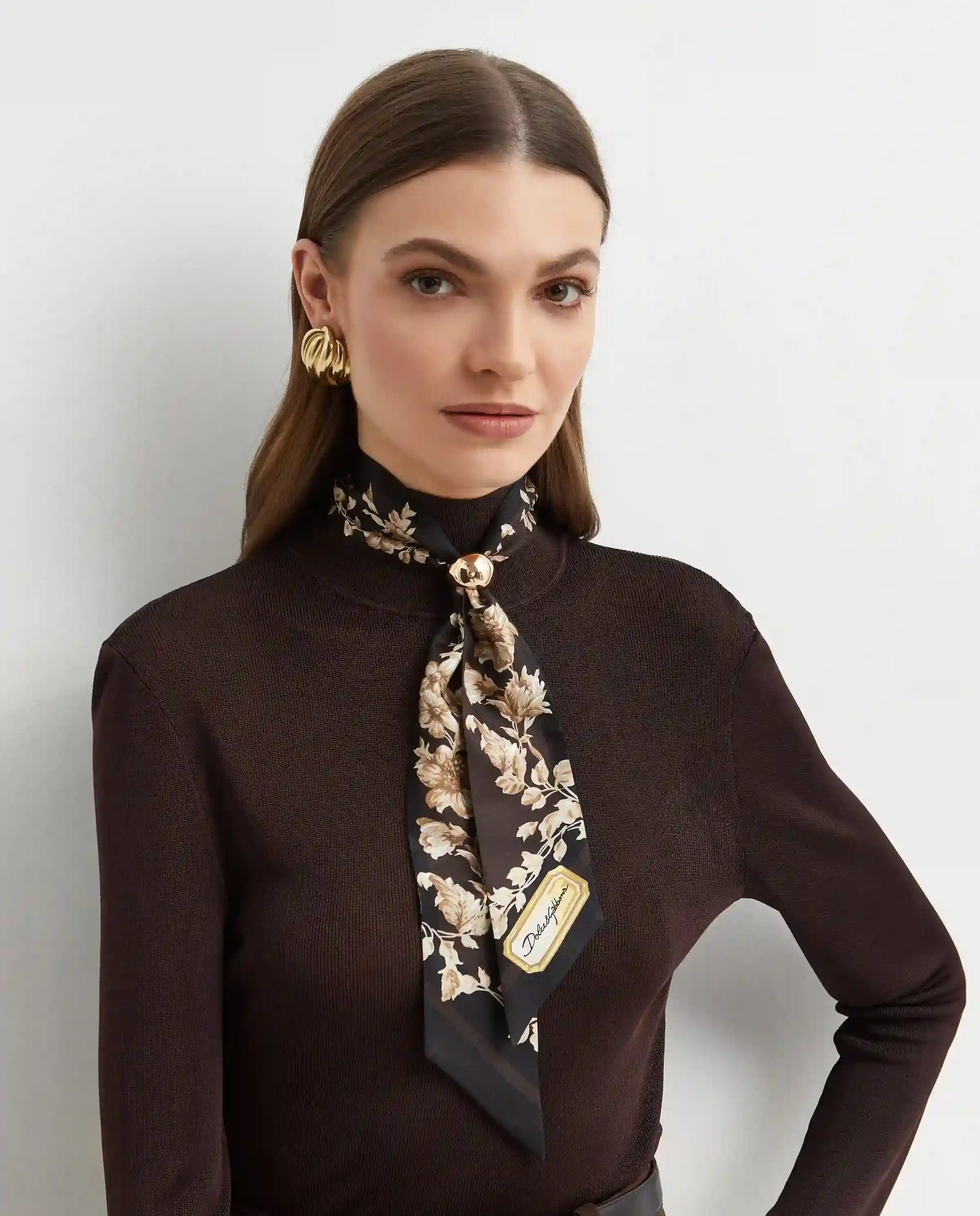 Jedwabna szarfa w kwiaty - Image #1