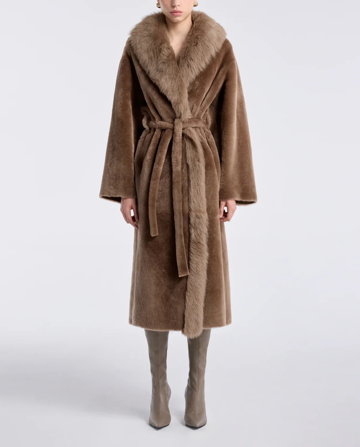 Długi płaszcz z owczej skóry Isadora - Image #0