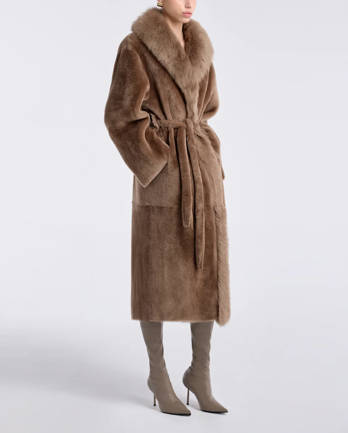 Długi płaszcz z owczej skóry Isadora - Image #2