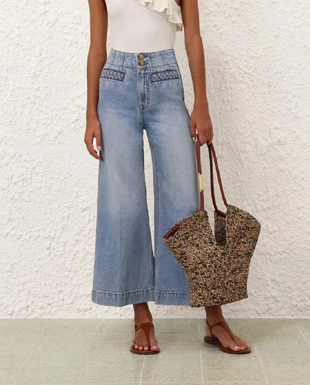 Jasnoniebieskie jeansy z szerokimi nogawkami - Image #0