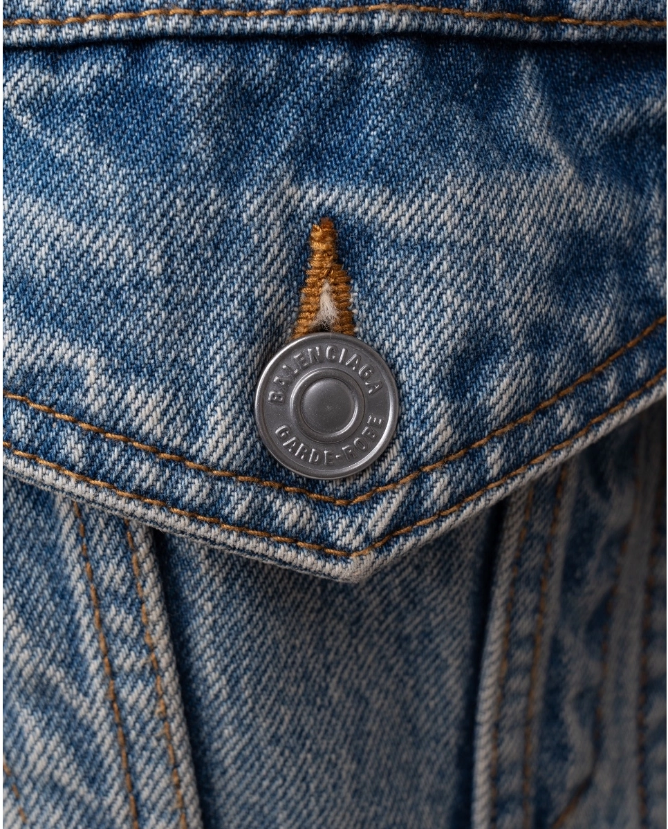 Jeansowa kurtka o dopasowanym kroju - Image #2