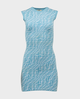 Niebieska dzianinowa sukienka z monogramem - Image #0