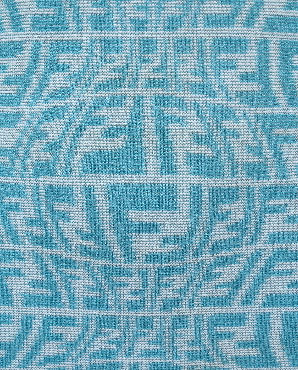 Niebieska dzianinowa sukienka z monogramem - Image #1