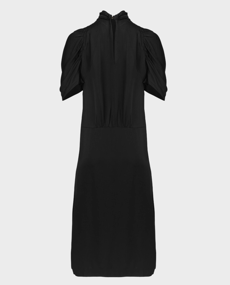 Czarna sukienka z wiskozy - Image #0