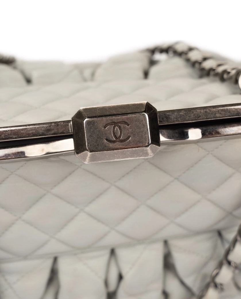 Pikowana jasnoszara torebka Chic Frame - Image #2