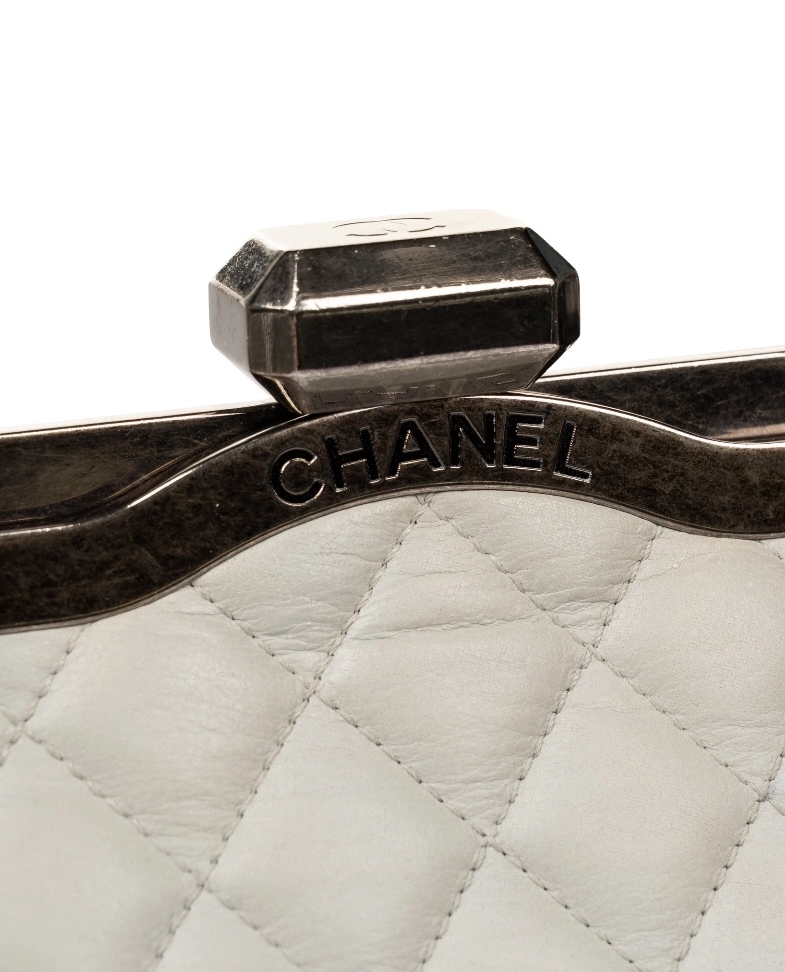 Pikowana jasnoszara torebka Chic Frame - Image #3