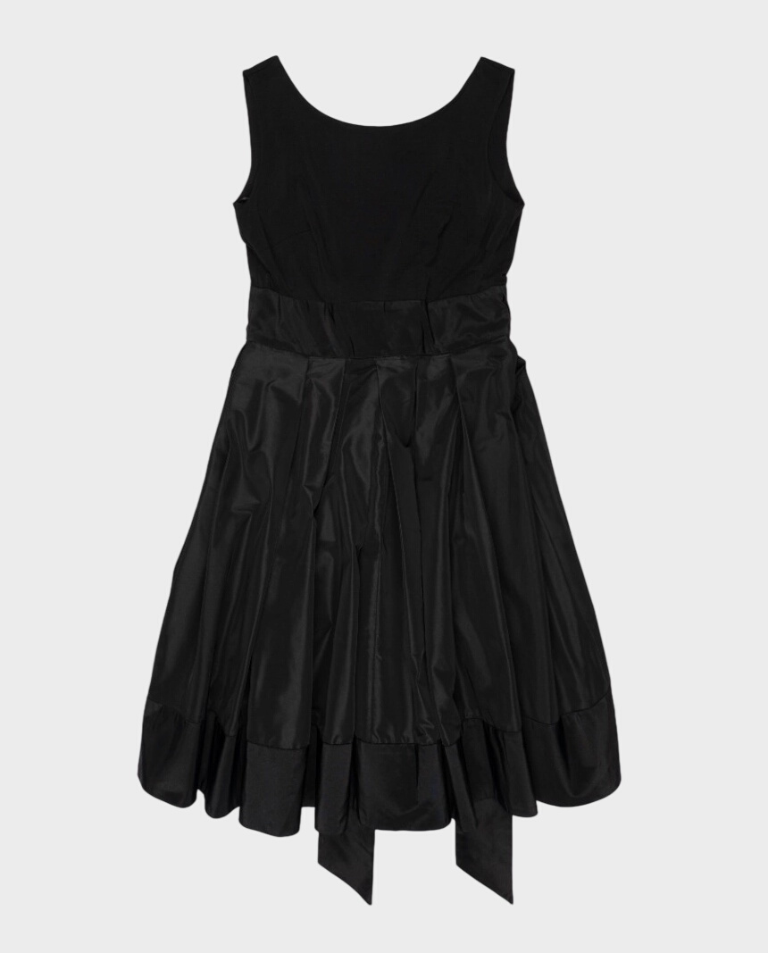 Czarna sukienka z falbanami - Image #0