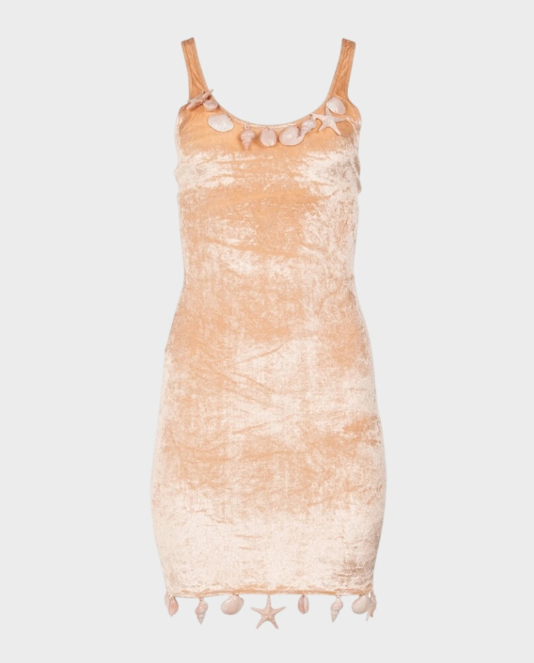 Sukienka Loewe X Paula's Ibiza zdobiona muszelkami