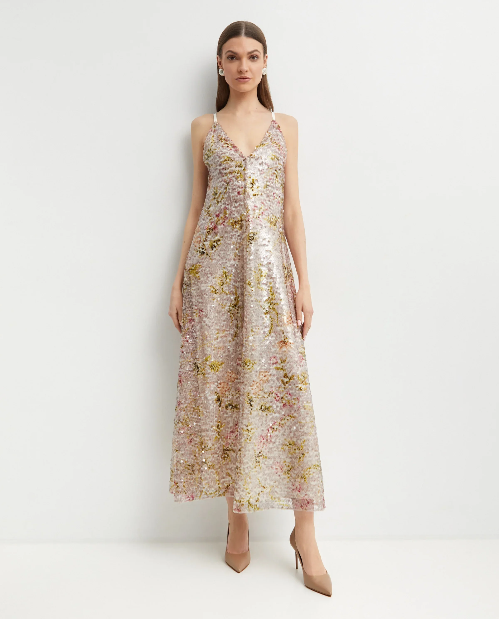 Długa cekinowa sukienka - Image #0