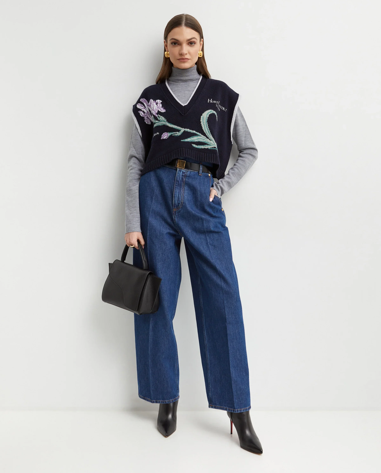 Niebieskie jeansy z wysokim stanem