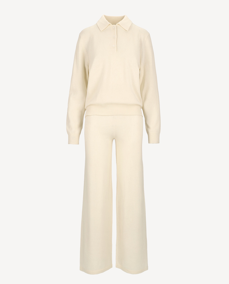 Kremowy komplet z kaszmiru Saffio