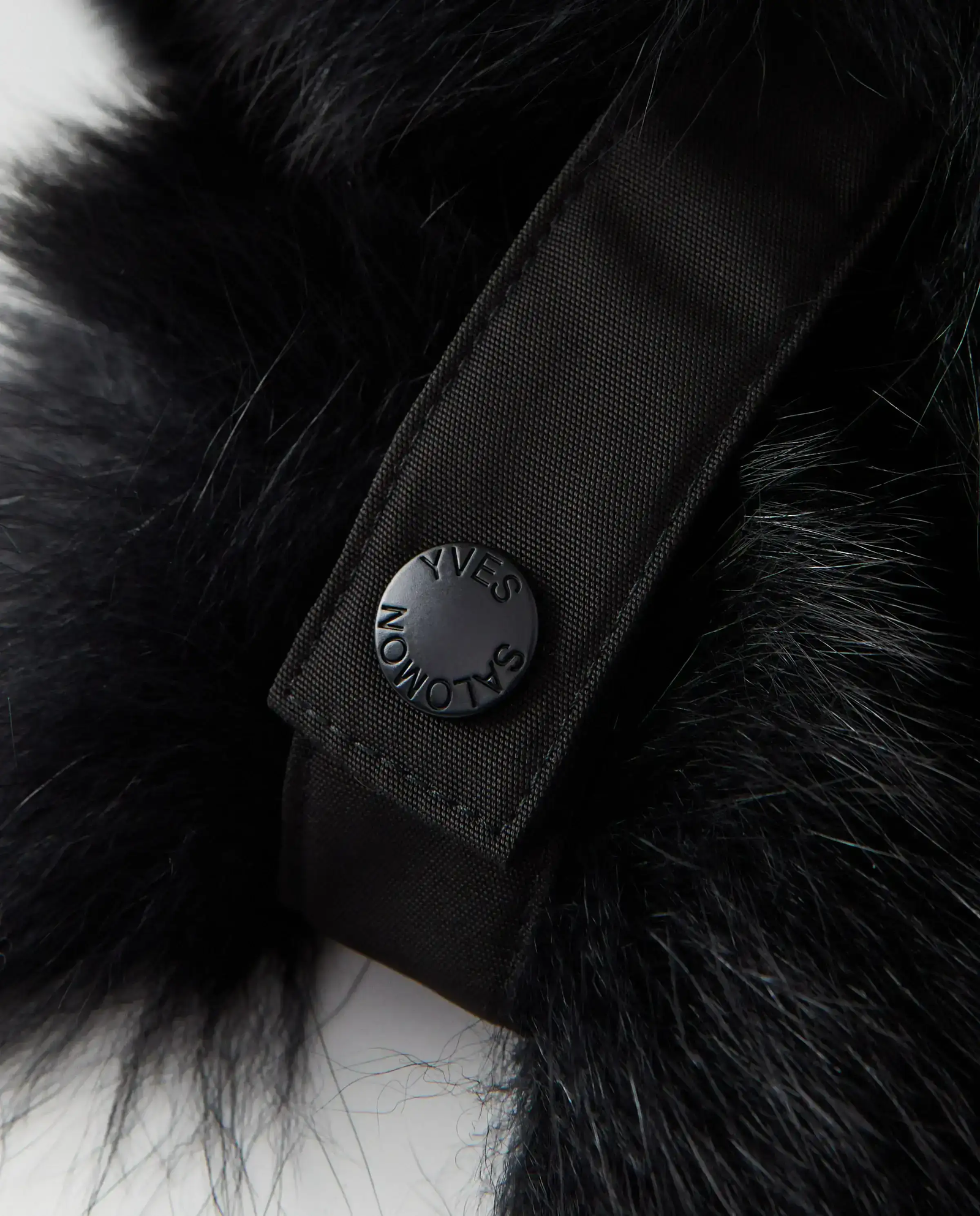 Czarna czapka uszatka - Image #6