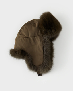 Beżowa czapka uszatka - Image #0