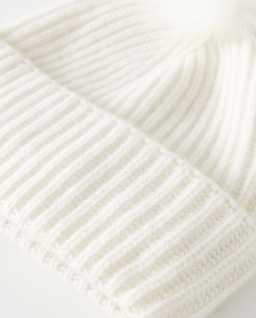 Kaszmirowa czapka z pomponem - Image #2