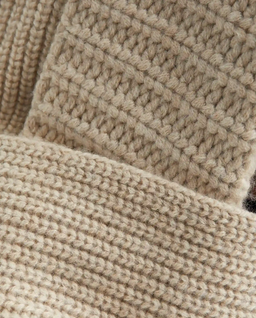 Beżowy szalik z kapturem - Image #3