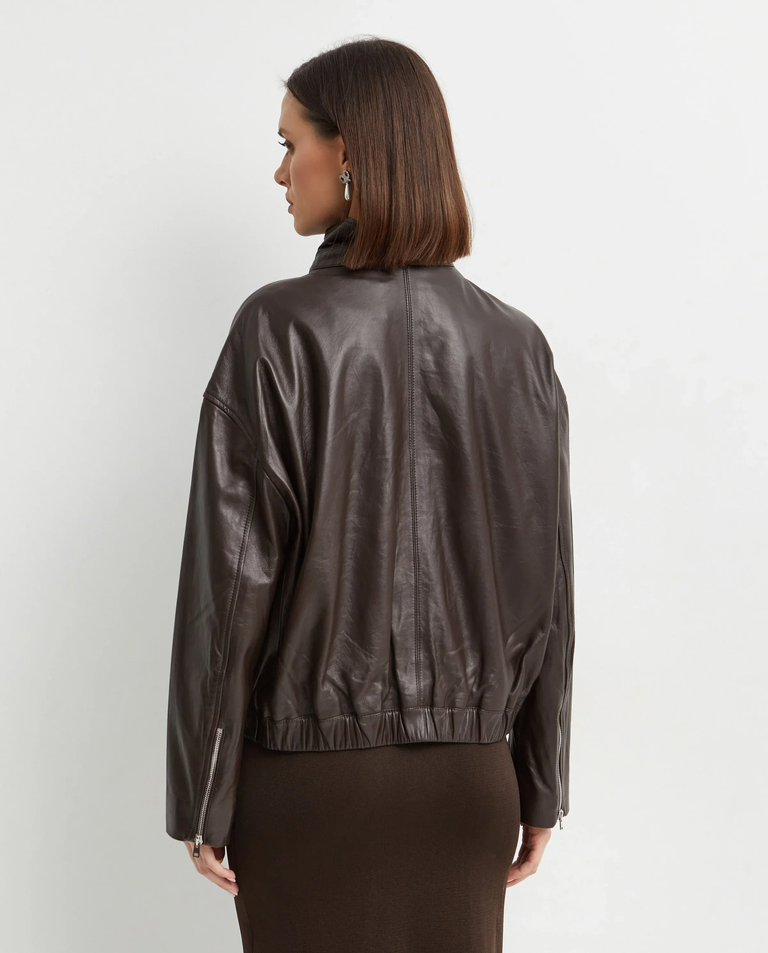 Brązowa kurtka skórzana - Image #4