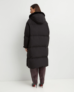 Czarny płaszcz puchowy - Image #4