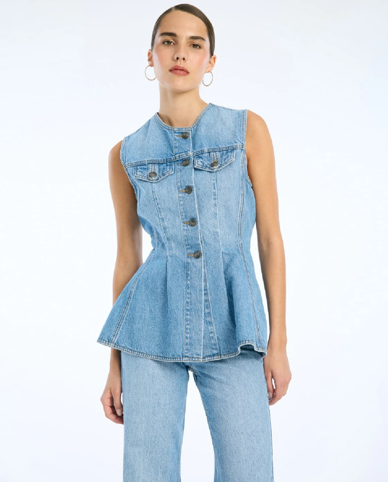 Rozszerzany top jeansowy