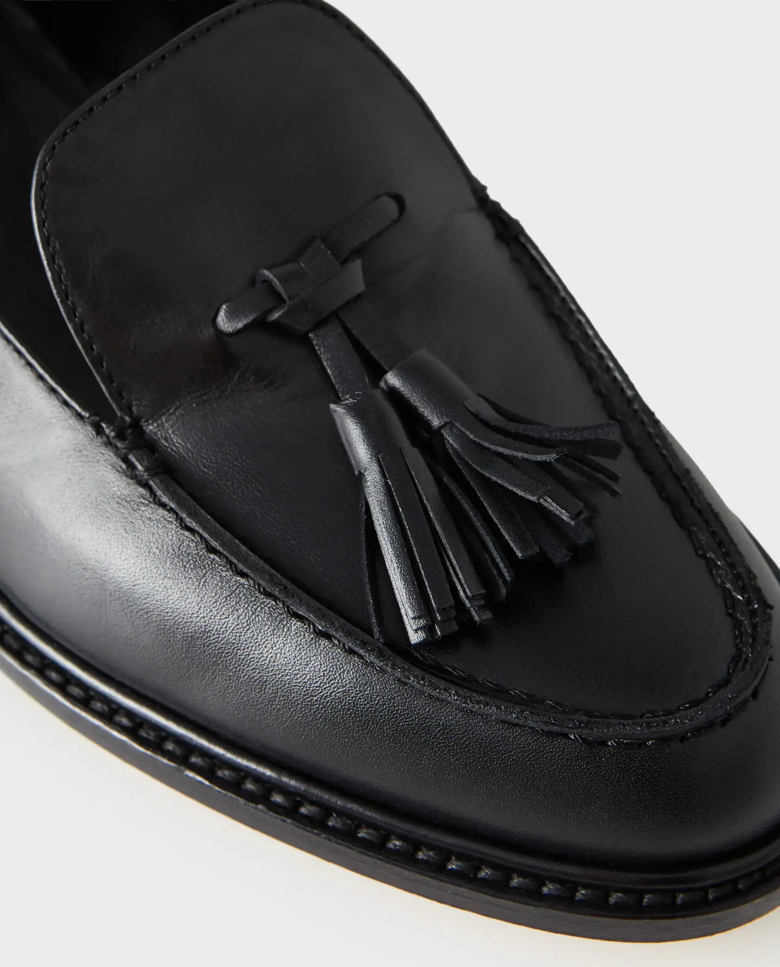 Czarne skórzane mokasyny Bucky - Image #3