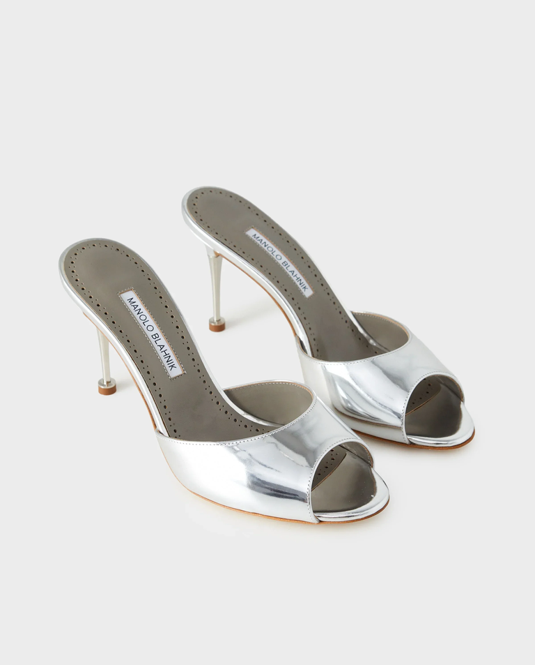 Srebrne klapki na szpilce Astucla 90