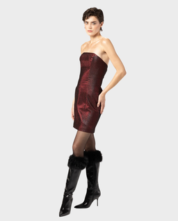 Czerwona mini sukienka z błyszczącej tkaniny - Image #1