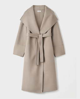 Długi beżowy płaszcz - Image #1