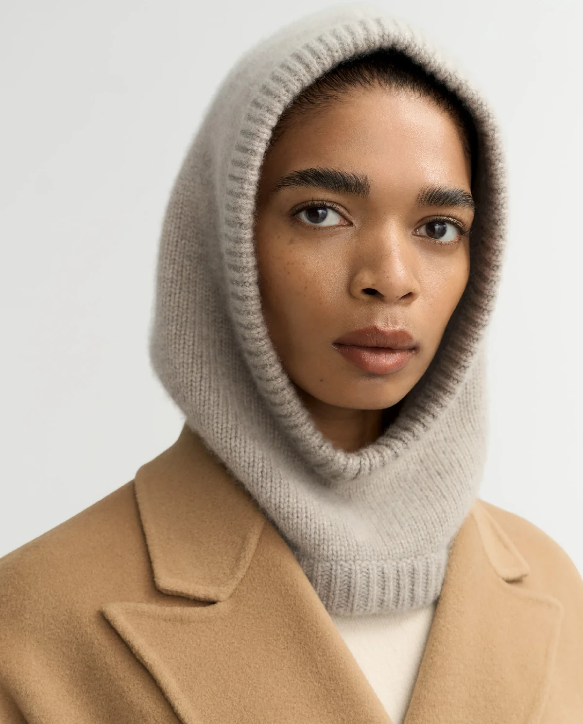 Beżowa balaclava z kaszmiru - Image #1