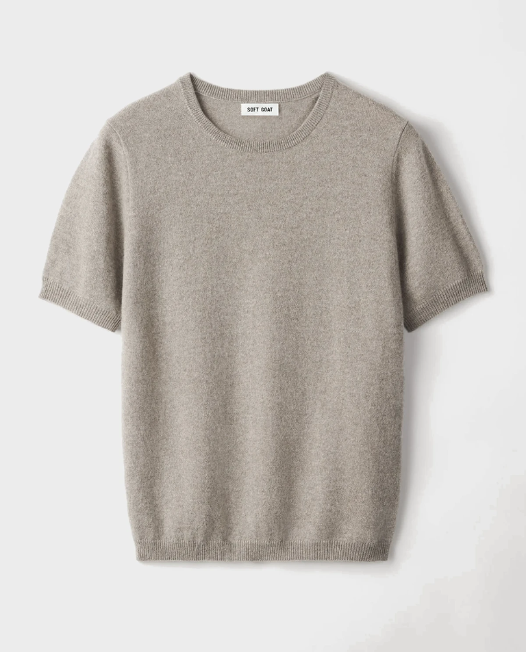 Beżowy sweter z krótkim rękawem