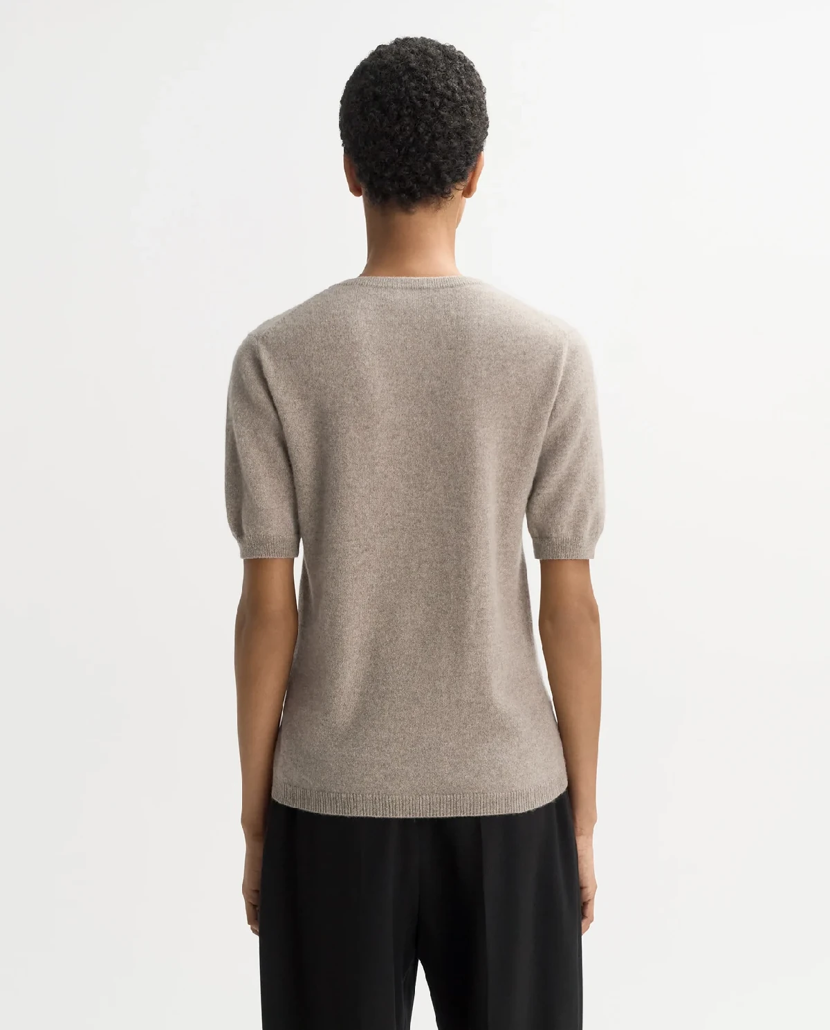 Beżowy sweter z krótkim rękawem - Image #3