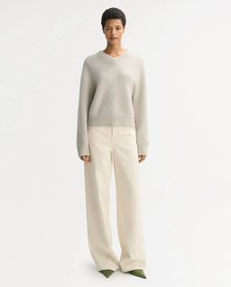 Kaszmirowy sweter z dekoltem w serek - Image #2