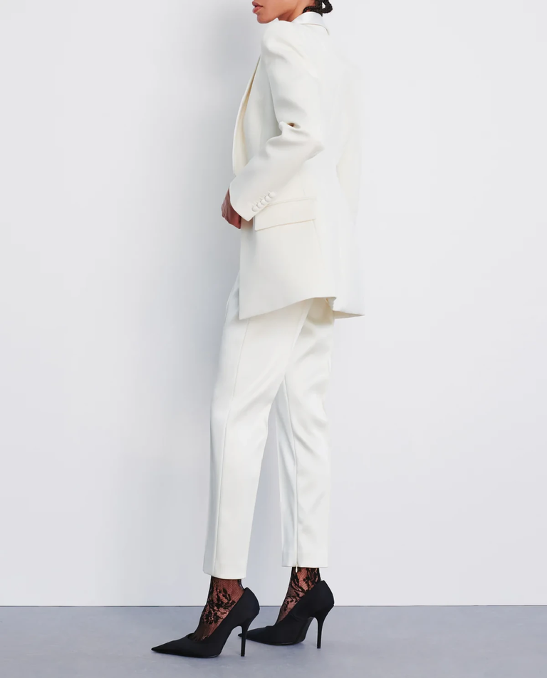 Biała marynarka typu smoking - Image #2