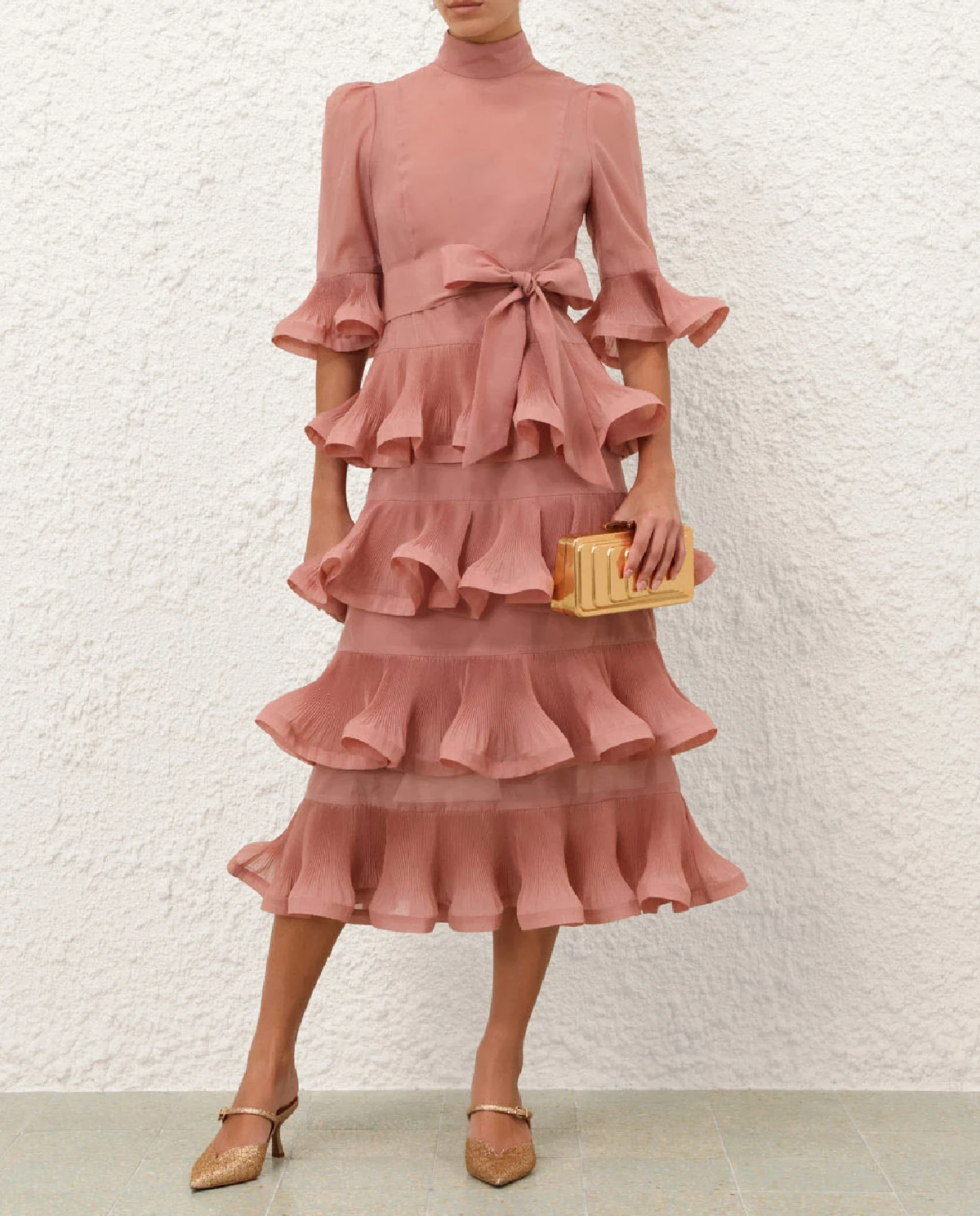 Ciemnoróżowa sukienka z falbanami - Image #0