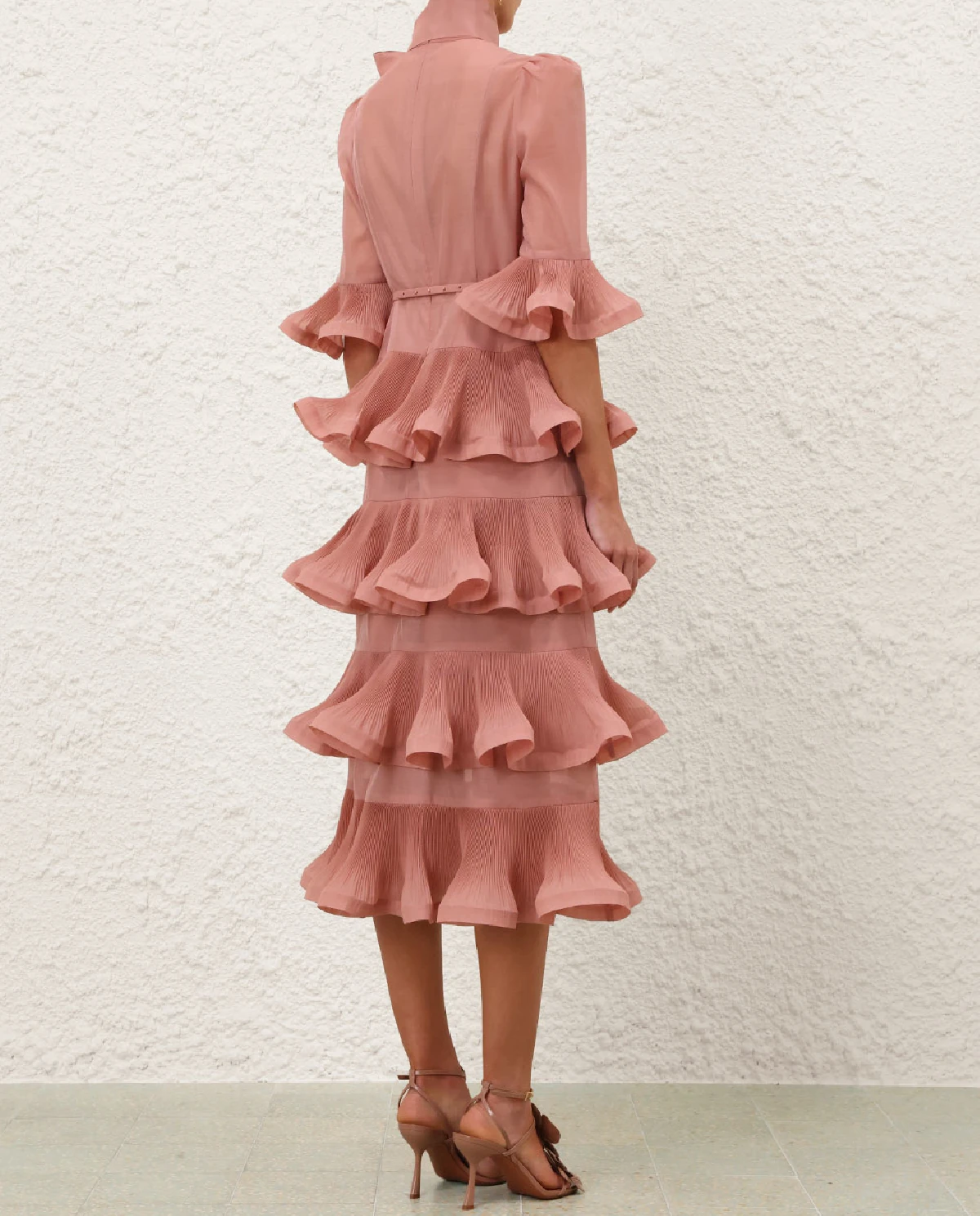 Ciemnoróżowa sukienka z falbanami - Image #3