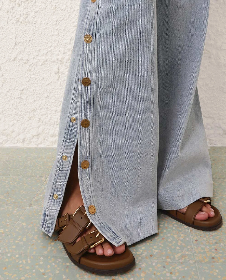 Jasnoniebieskie jeansy Rebellion Snap - Image #4