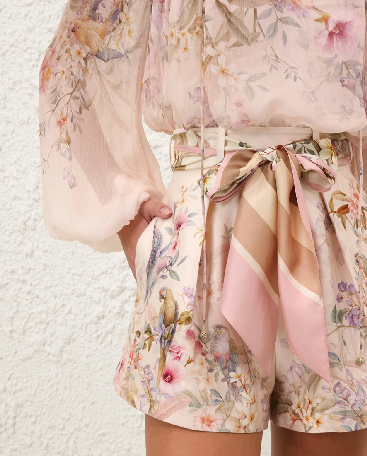 Kremowe krótkie spodenki Rebellion - Image #4