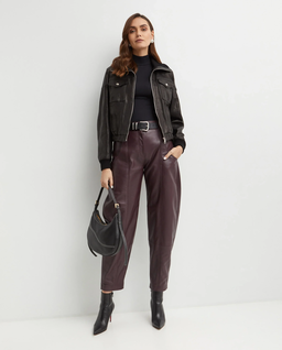 Czarna skórzana kurtka - Image #1