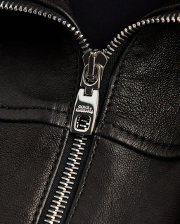 Czarna skórzana kurtka - Image #4