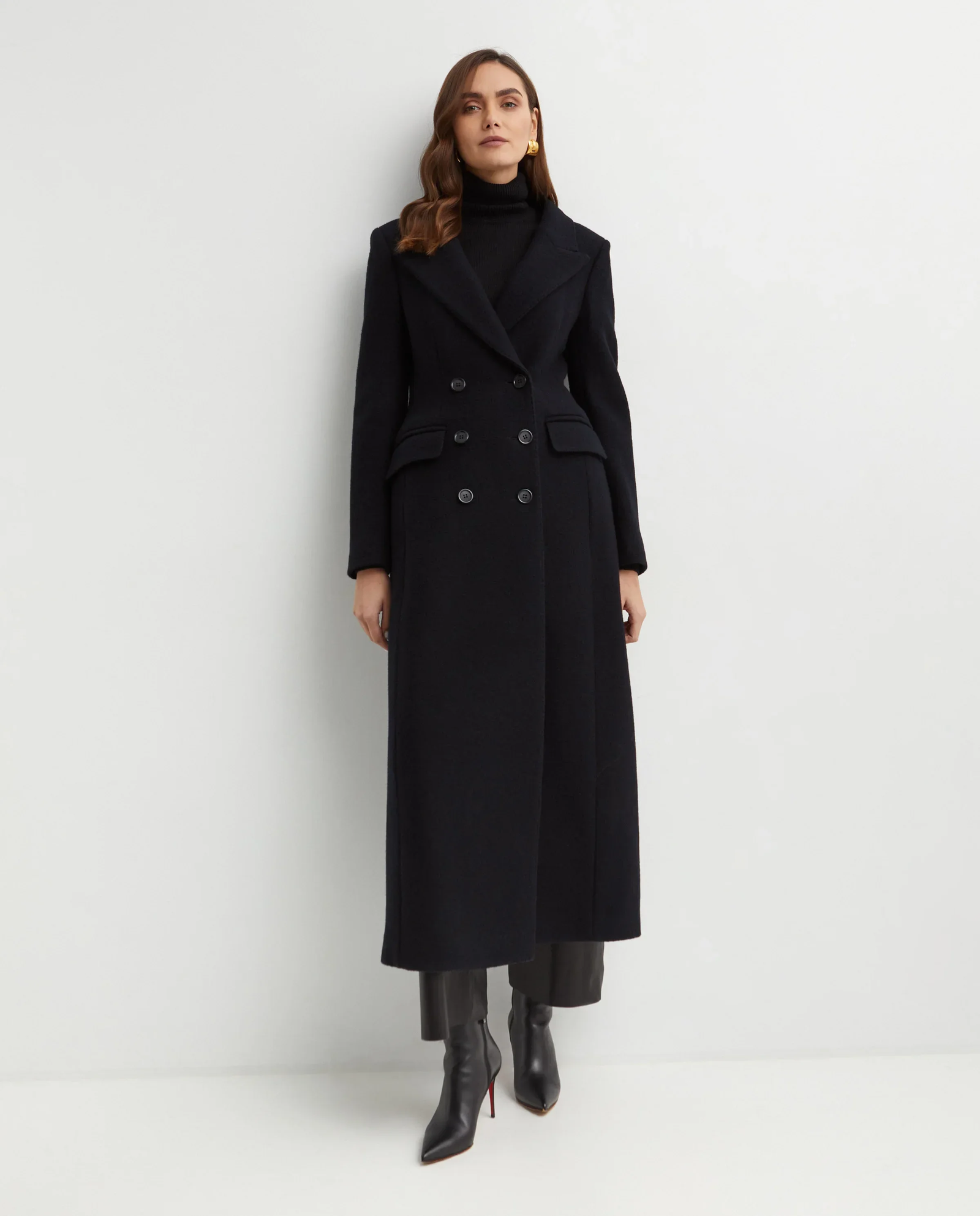 Czarny dwurzędowy płaszcz z wełny - Image #0