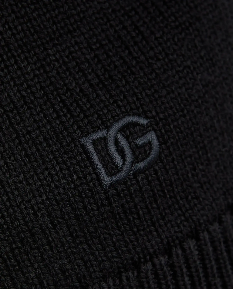 Czarny wełniany golf z haftowanym logo - Image #4