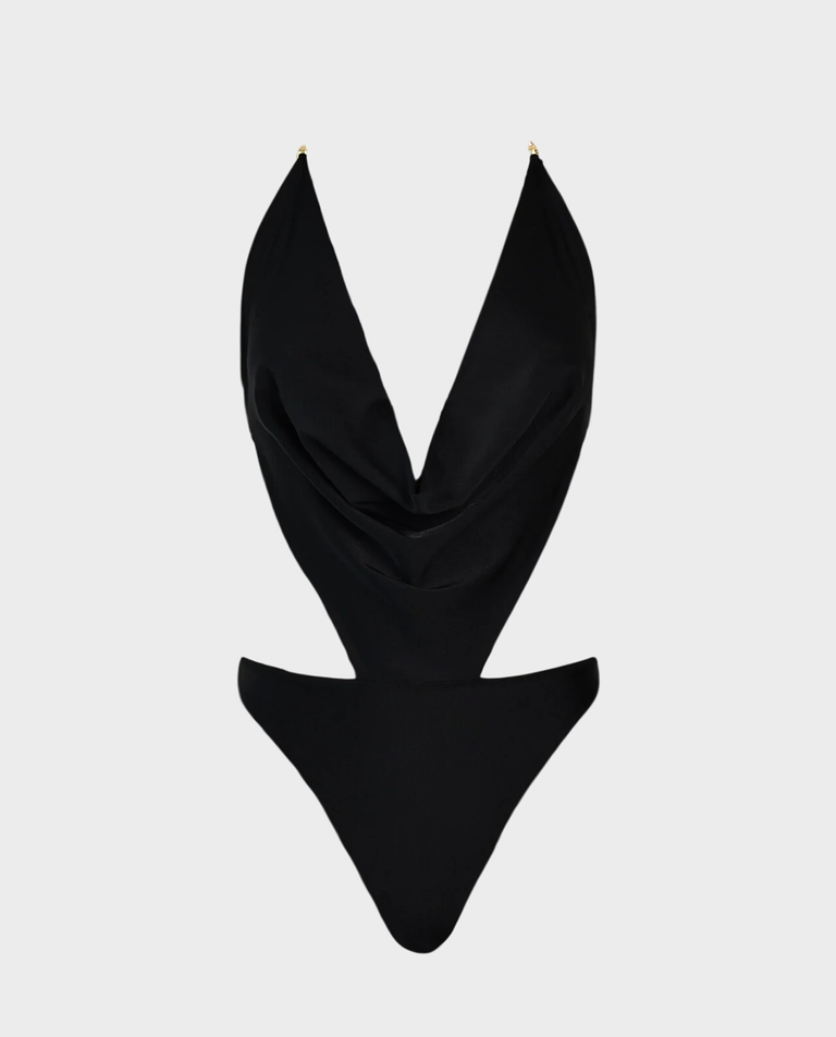 Czarny strój kąpielowy z ozdobnym dekoltem