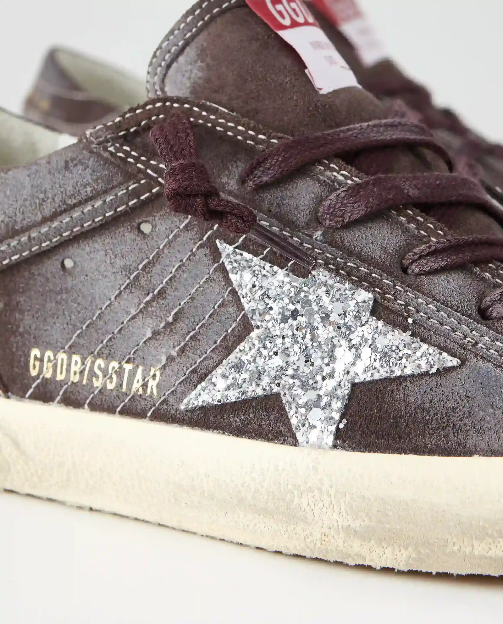 Brązowe zamszowe sneakersy Superstar - Image #4