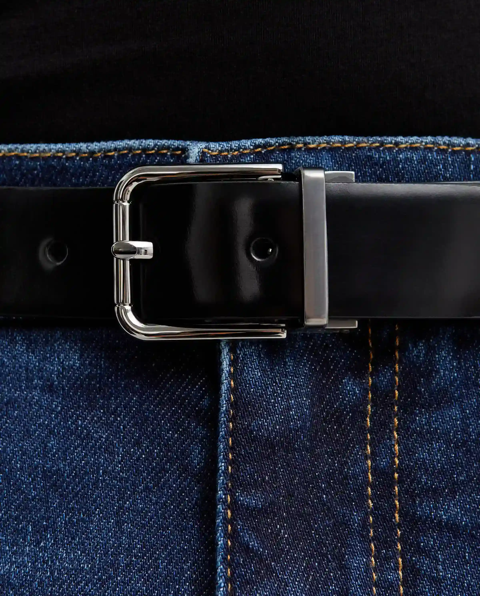 Skórzany czarny pasek z klamrą - Image #4