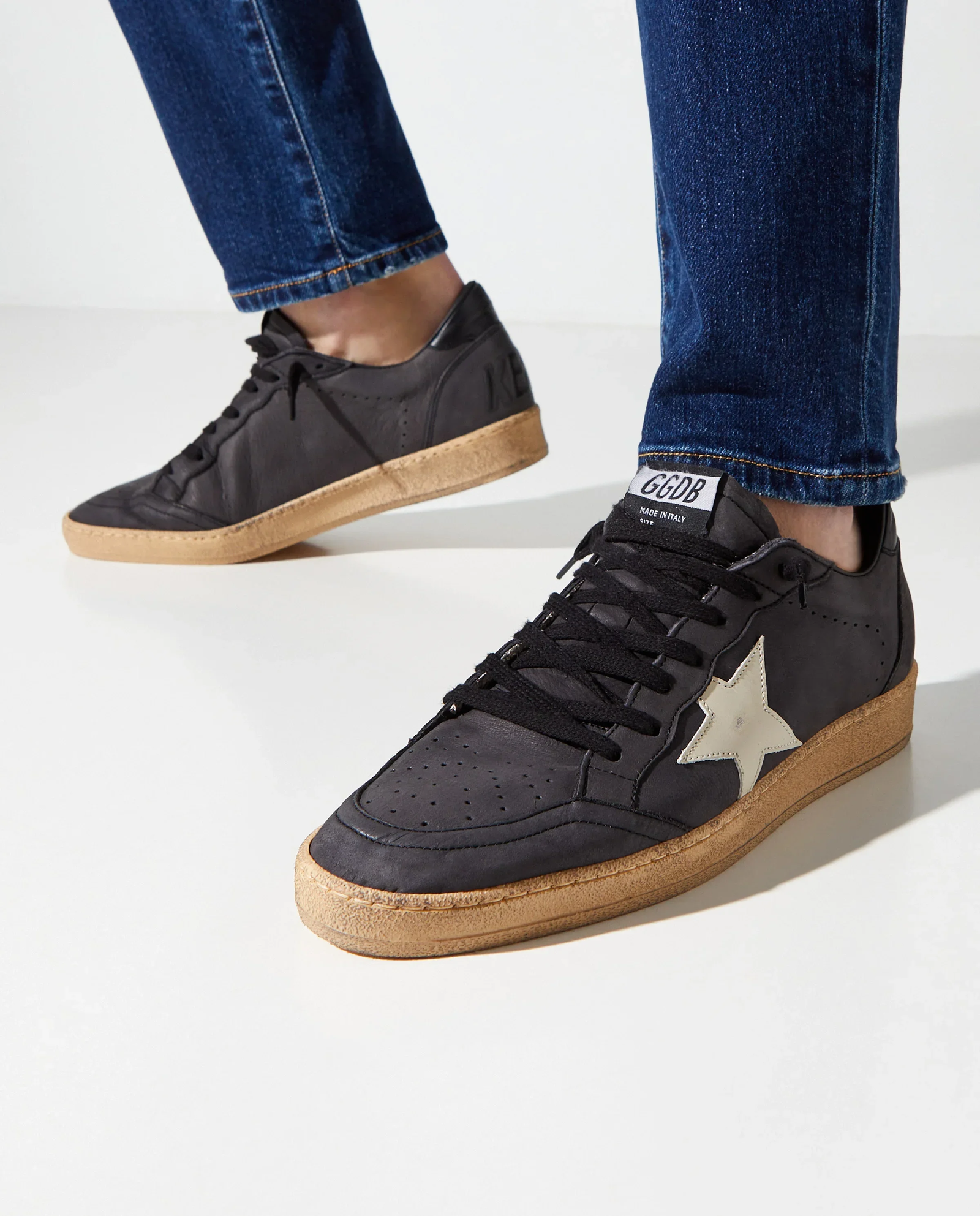 Ciemnobrązowe skórzane sneakersy Ball Star - Image #1