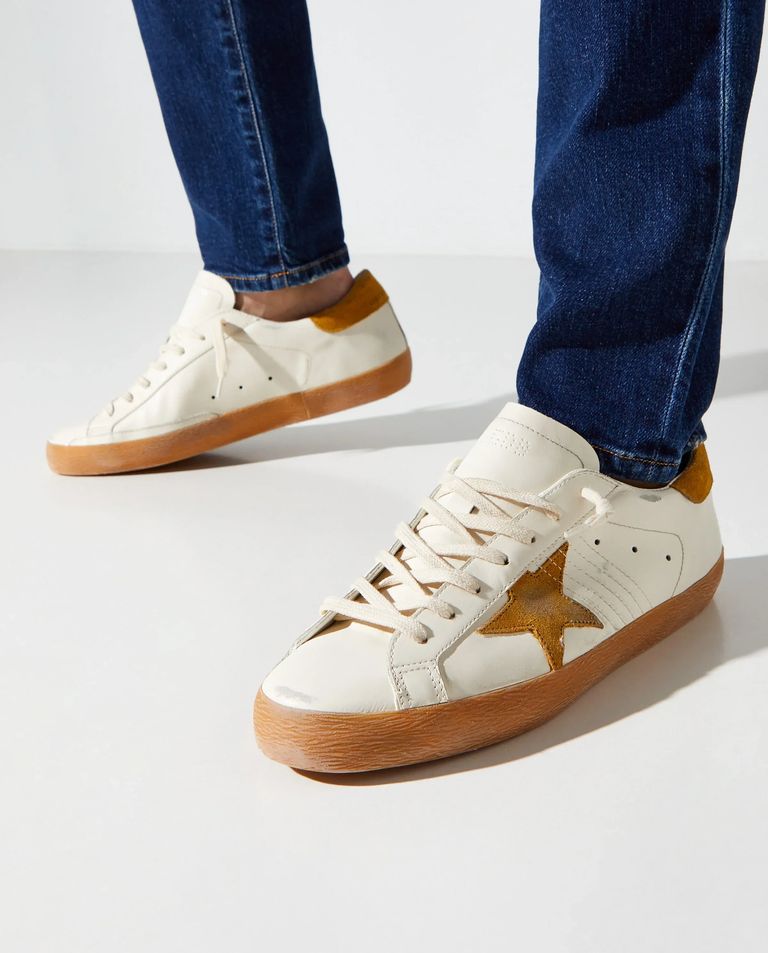 Białe skórzane sneakersy Superstar