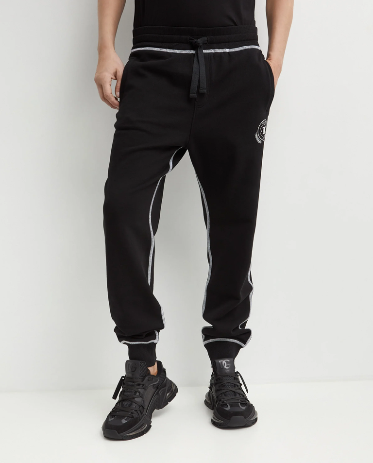 Czarne spodnie dresowe z logo